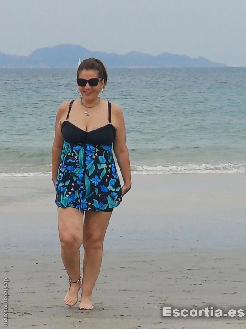 Luna escort Pontevedra