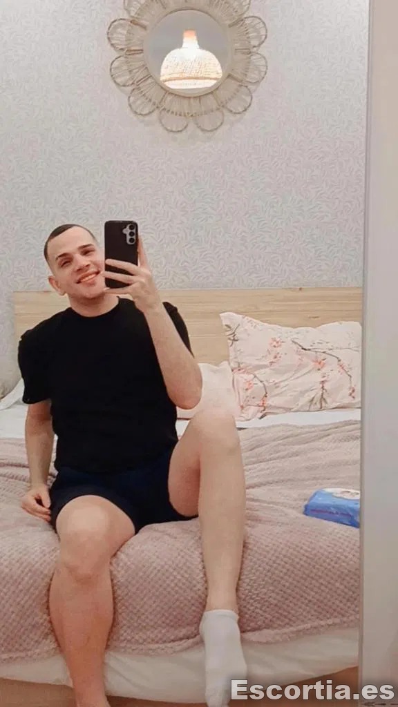 Andrés escort Alicante