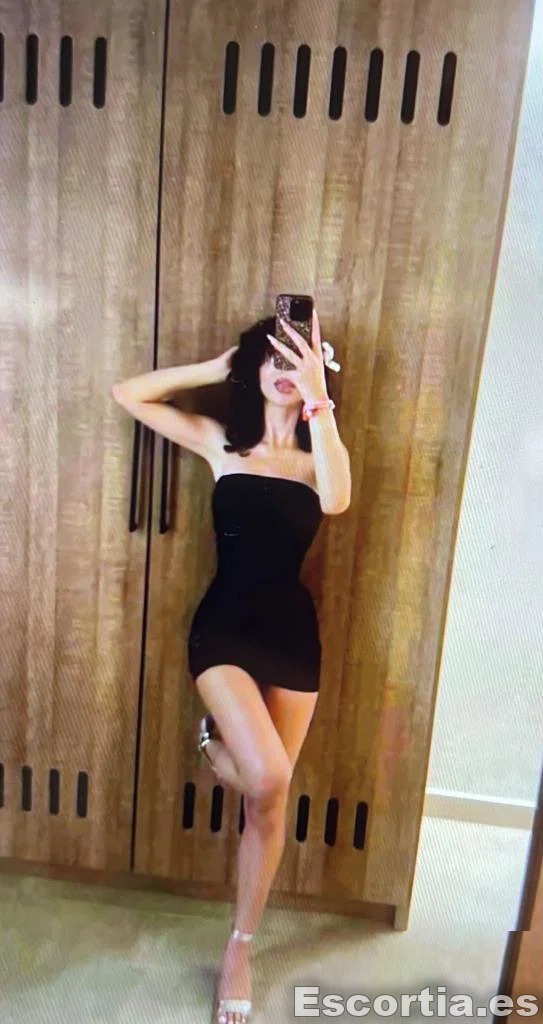 Zoe escort Badajoz