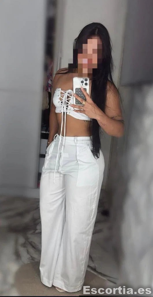 Sara photo 7