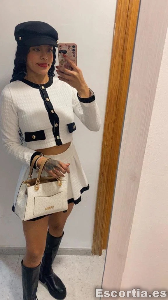 Briana escort Tarragona