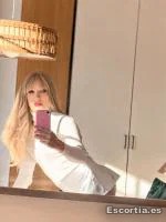 Pampita photo 8