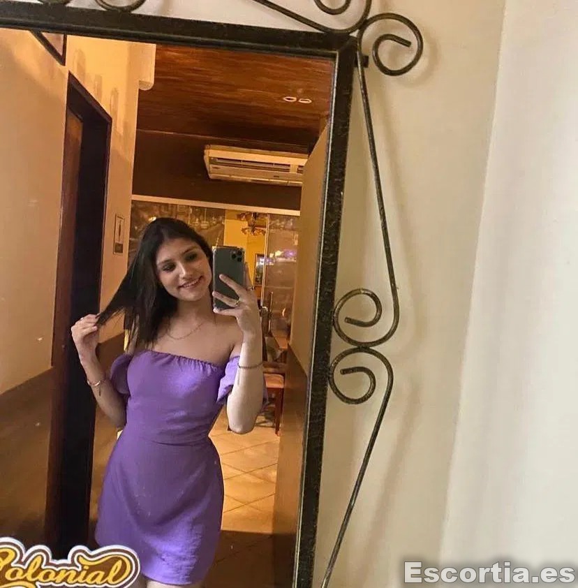 Isabel photo 5