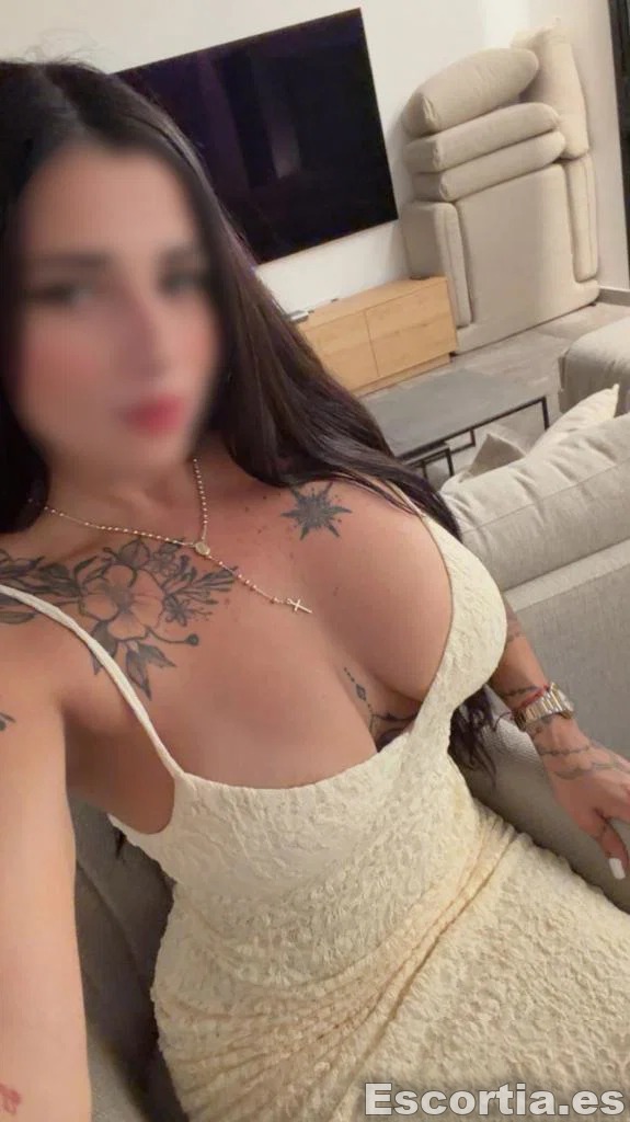 Kendall escort Eivissa