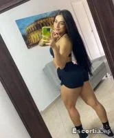 Camila photo 6