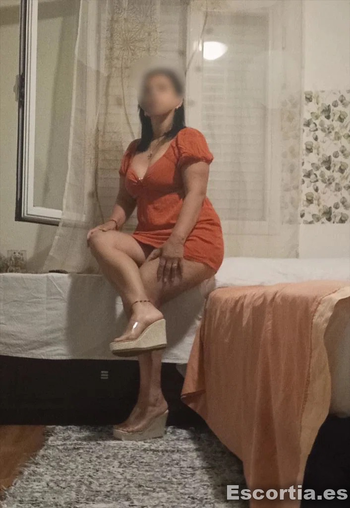 Noemí escort Madrid