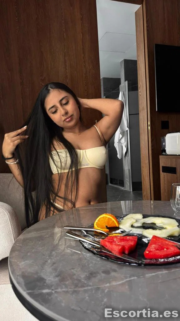 Sharlot escort Valencia