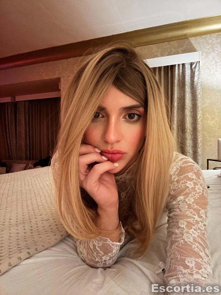 Anna photo 7
