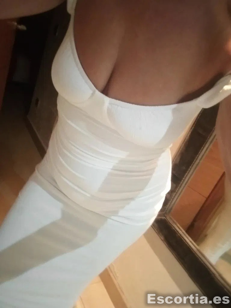 Samanta photo 7