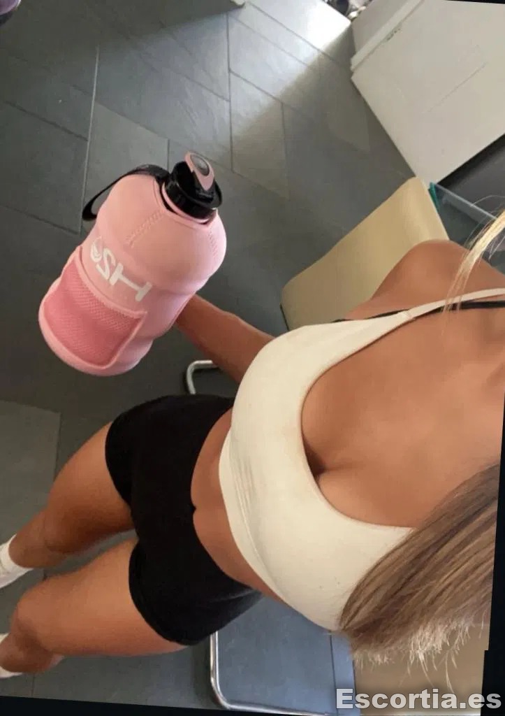 Camila escort Murcia