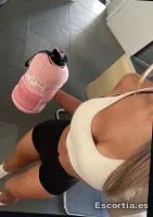 Camila photo 2