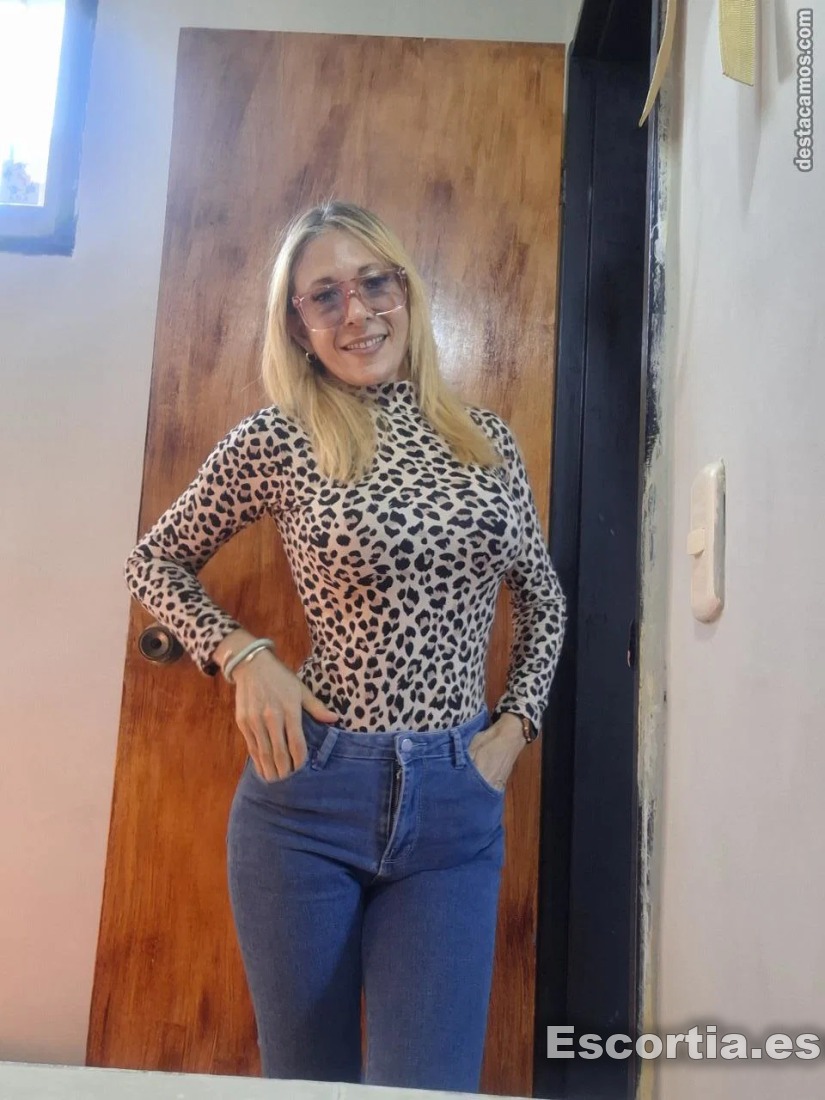 Romina photo 3