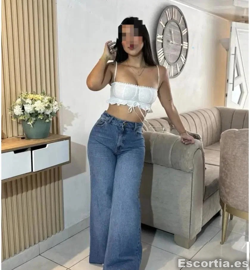 María escort Zamora