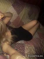 Mia photo 4