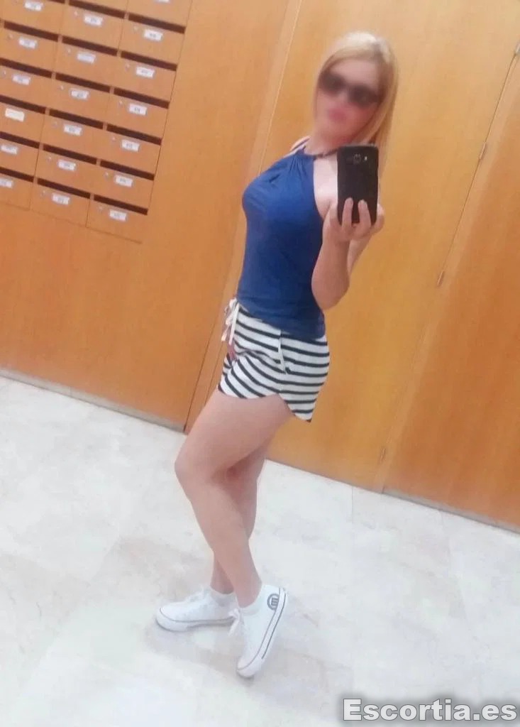 Mature photo 5