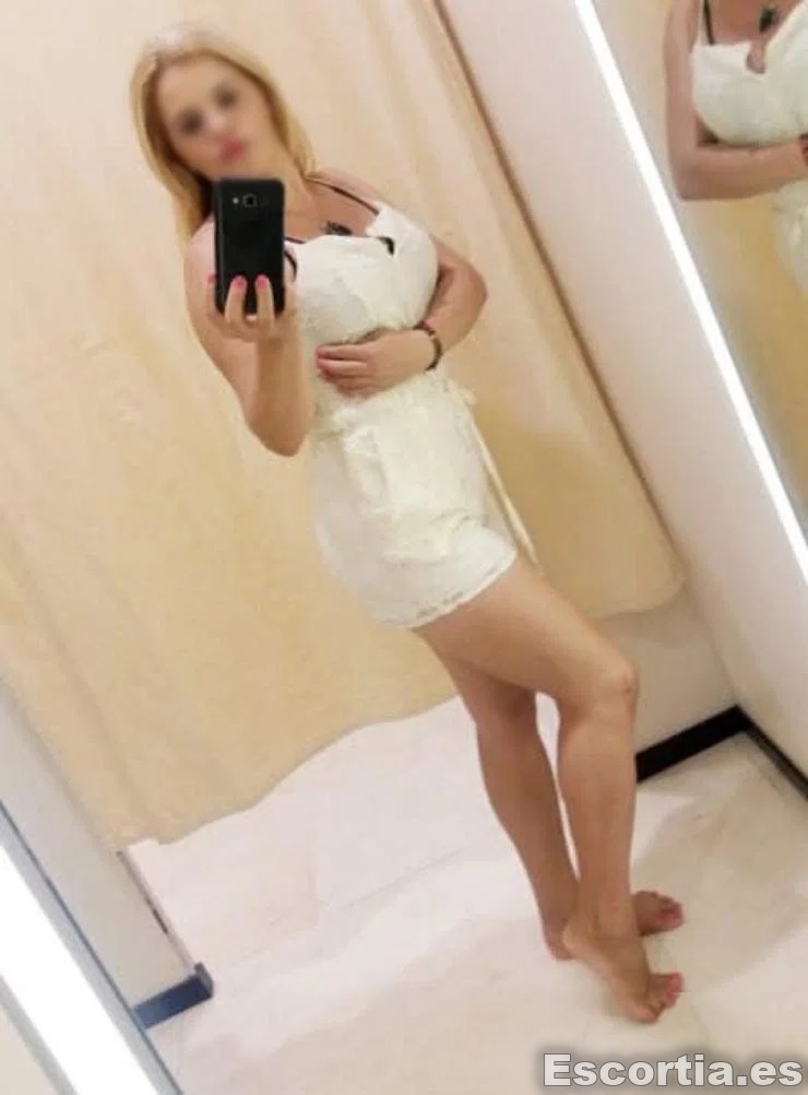 Mature photo 7