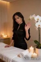 Carla photo 4