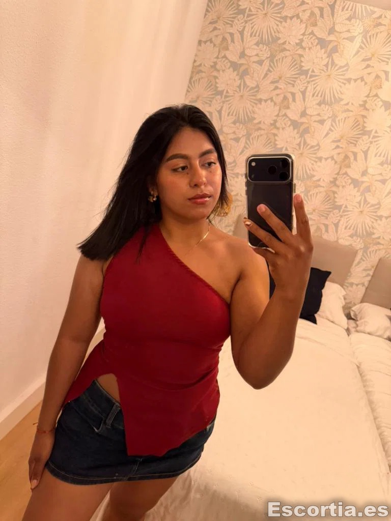 Isa escort Sevilla