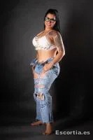 Mia photo 4