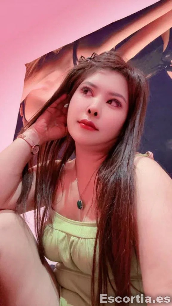 Señorita asiatica 26 escort Valencia