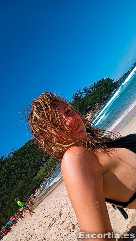 Anett photo 3