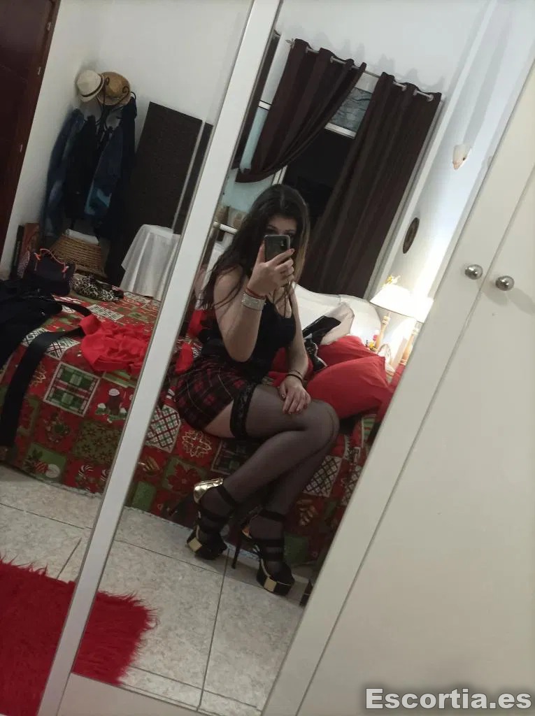 Silvia photo 3