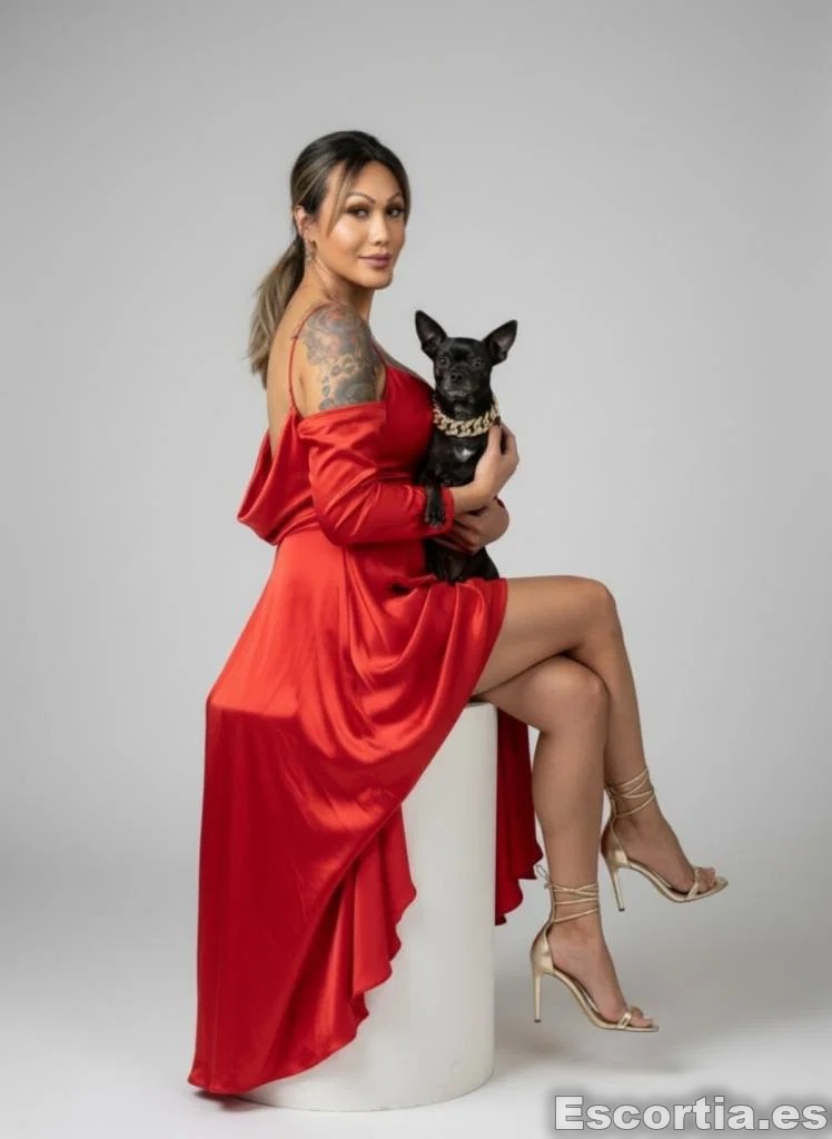 Daniella photo 3