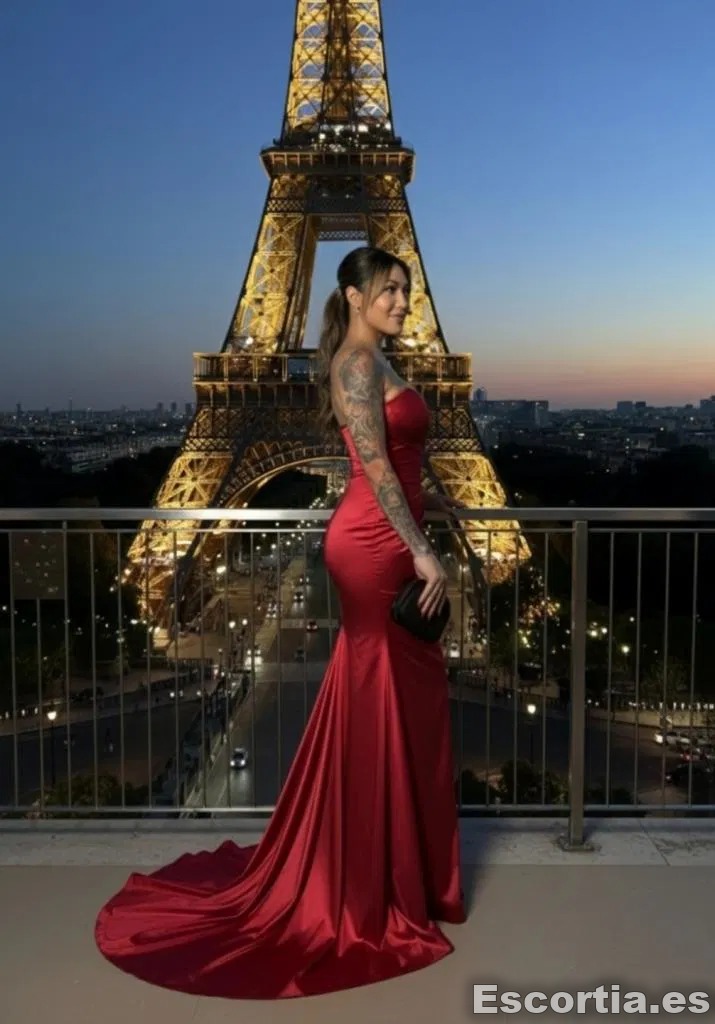 Daniella photo 7