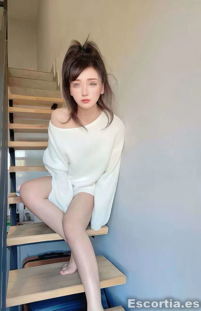 Sara photo 7