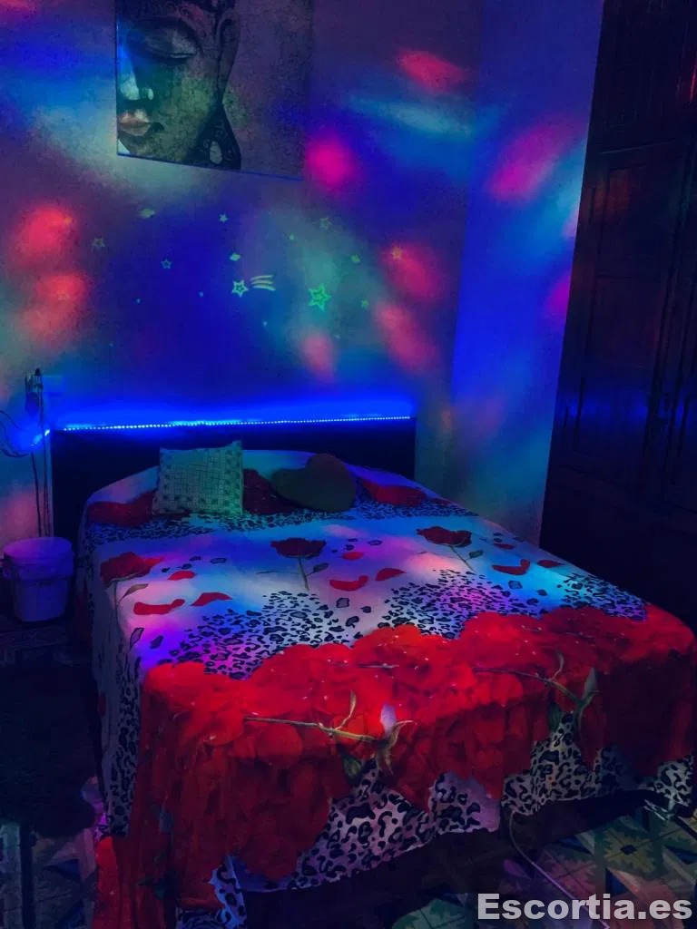 Señorita escort Valencia