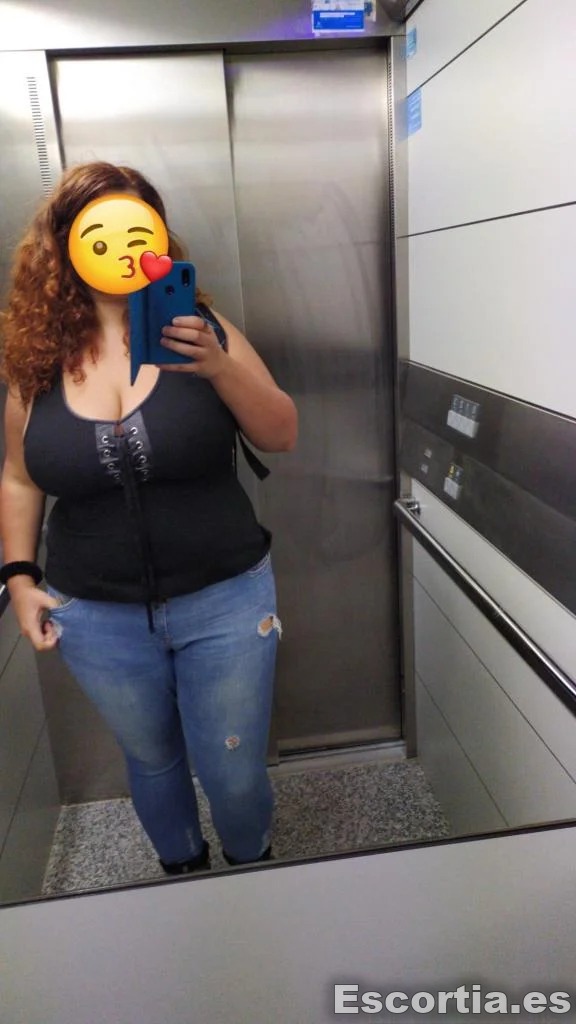 Señorita 29 escort Granada