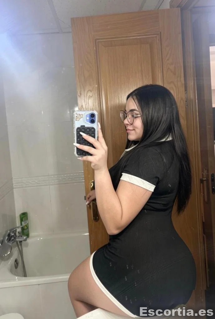 Ashley escort Sevilla