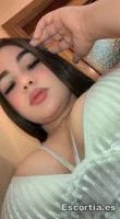 Ashley photo 8