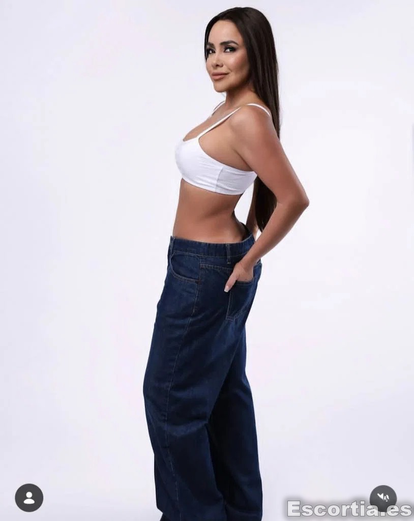 Adriana escort Alicante