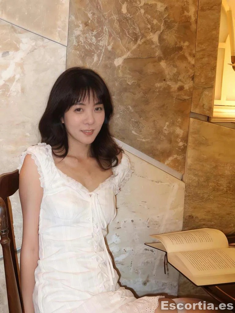 Nana photo 7
