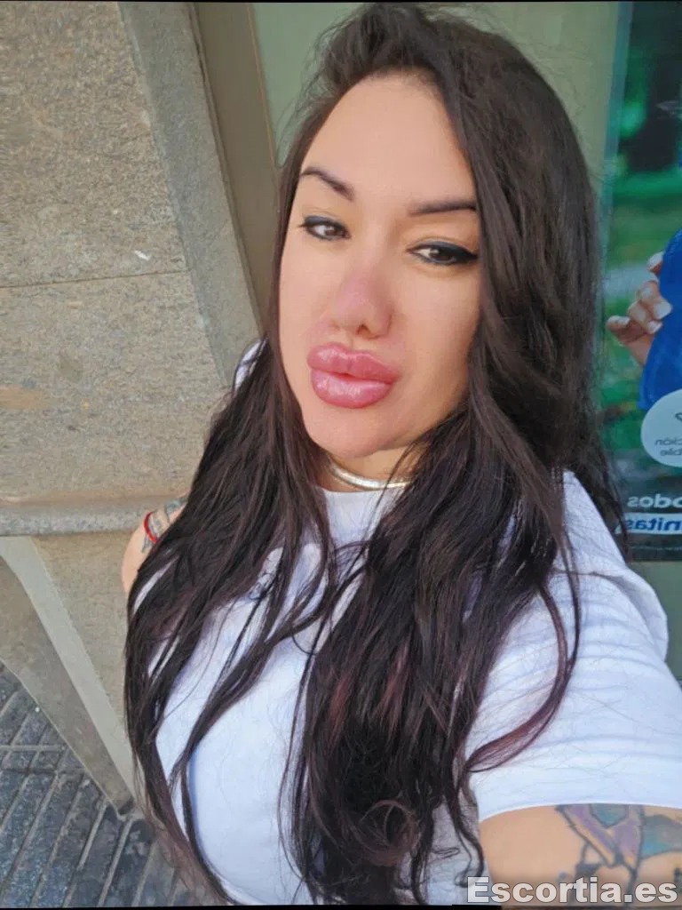 Azahara Santos photo 5