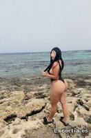 Victoria photo 2