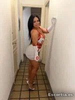 Camila photo 4