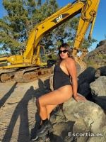 AMANDa photo 4