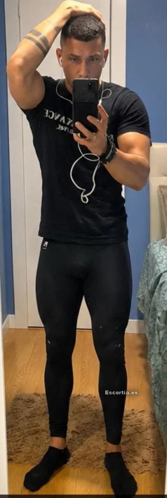 Señorita 28 photo 5