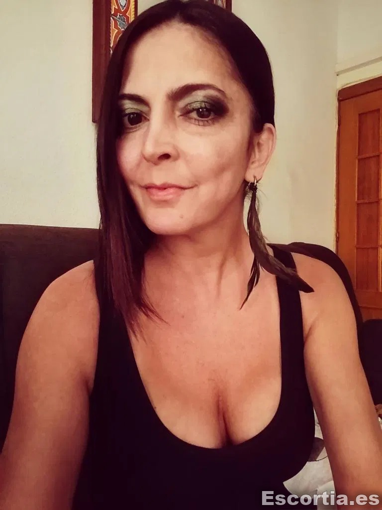 Mónica photo 5