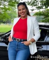 Luana photo 4