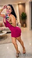 Mia photo 4