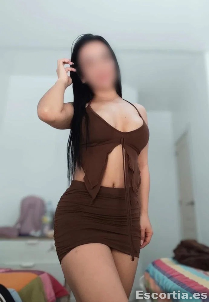 Ailyn photo 3