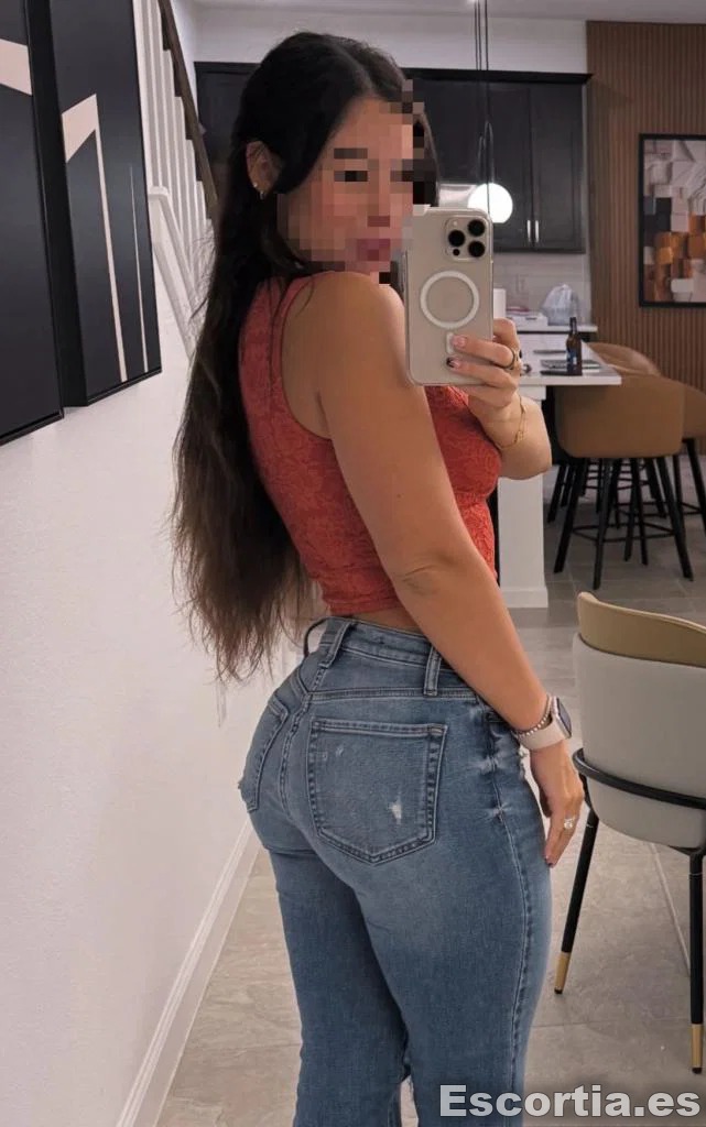 Sara photo 3