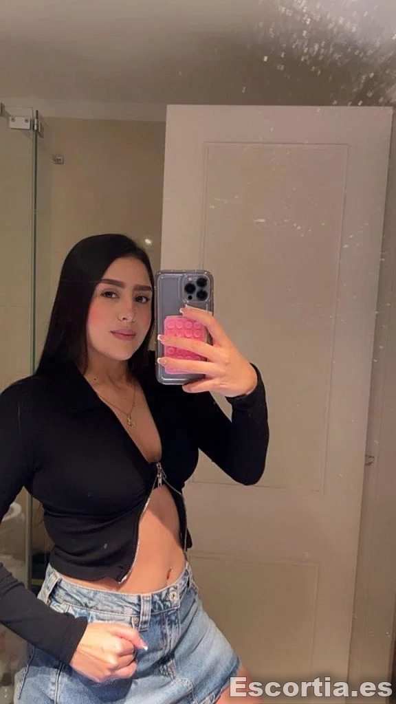 Violeta escort formentera