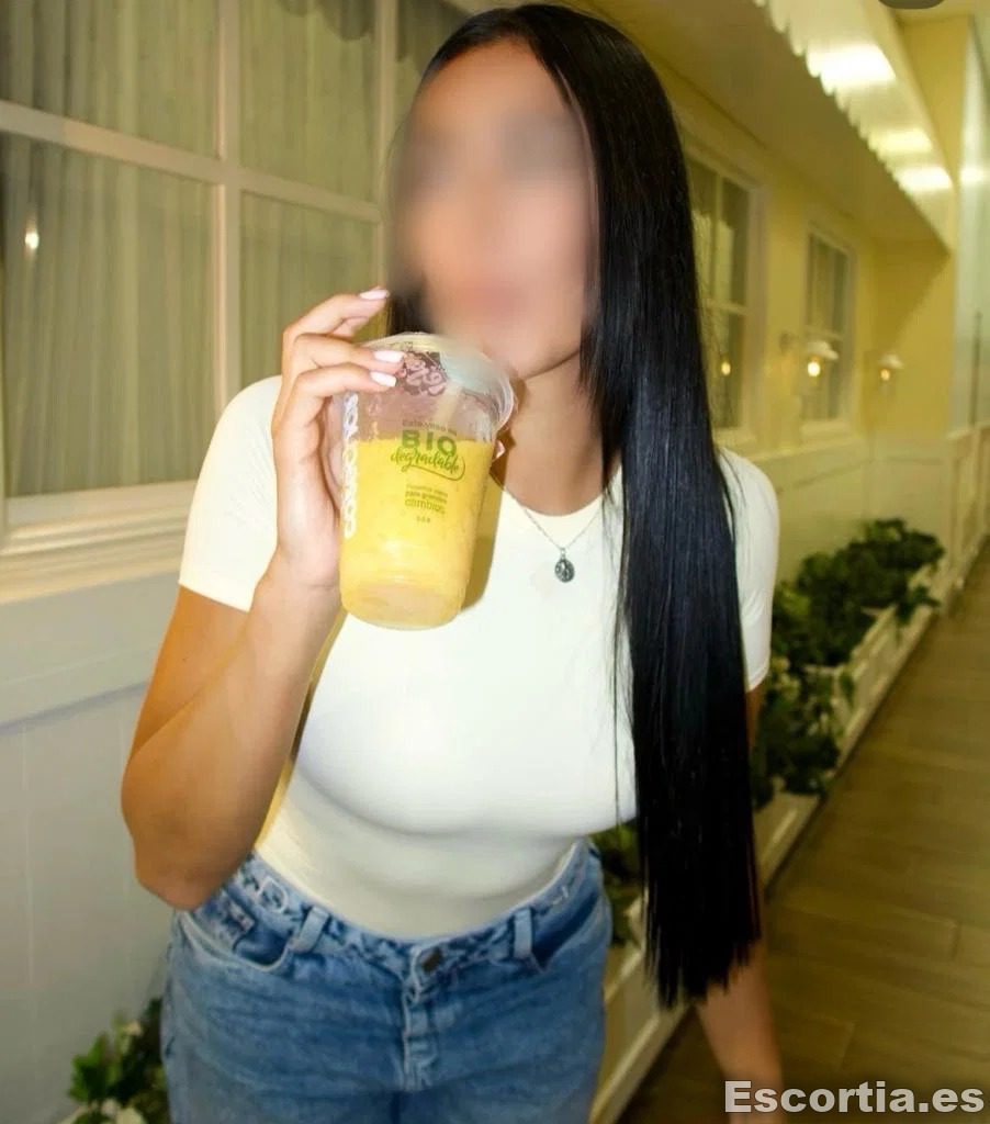 Sara photo 3