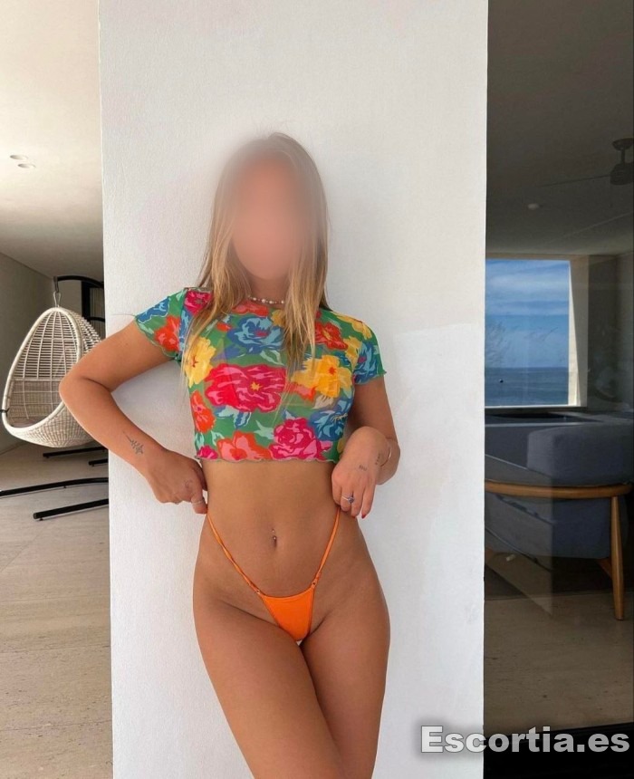 Señorita española 26 escort Barcelona