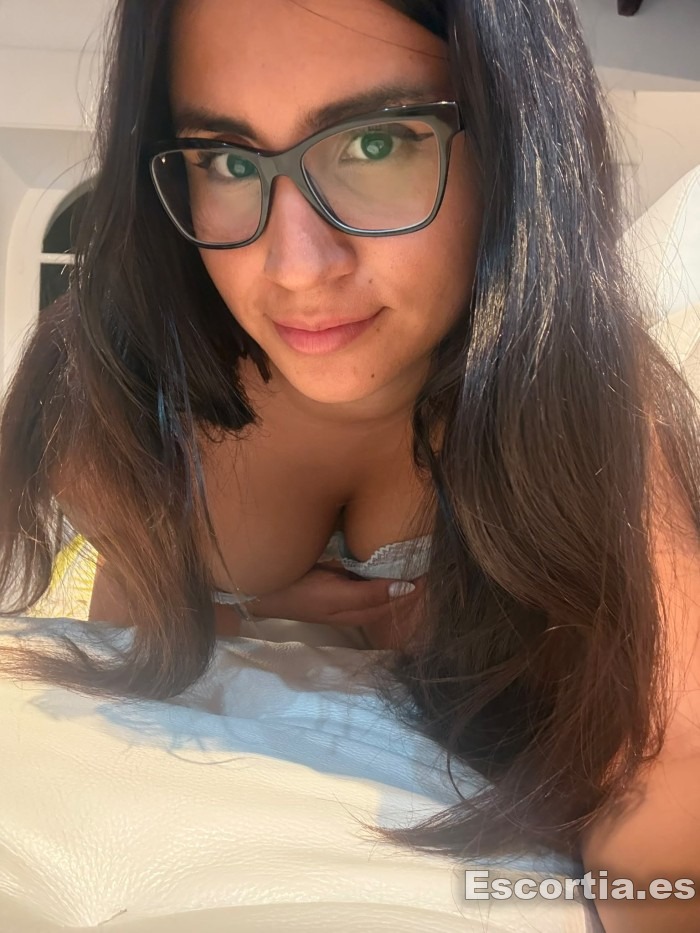 Mia photo 2
