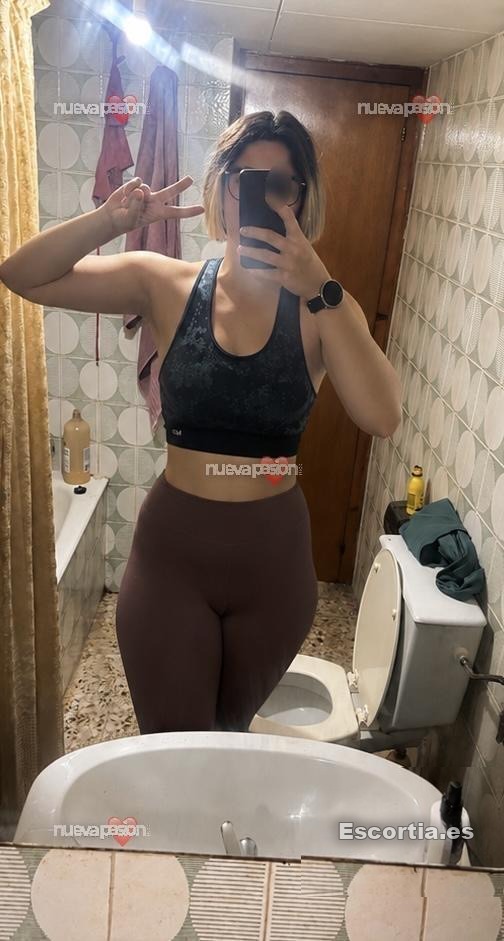 Señorita española 23 photo 2